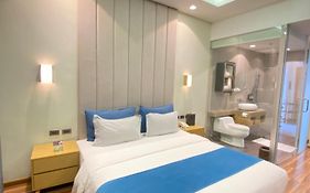 Bravo Tanauan Hotel